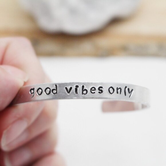 Good Vibes Only - Hand Stamped Anodized Aluminum Bangle - Adjustable - Picture 4 of 11